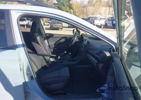 2019 Subaru Crosstrek 2.0I Premium из США, поврежденный, VIN JF2GTACC1KG292965